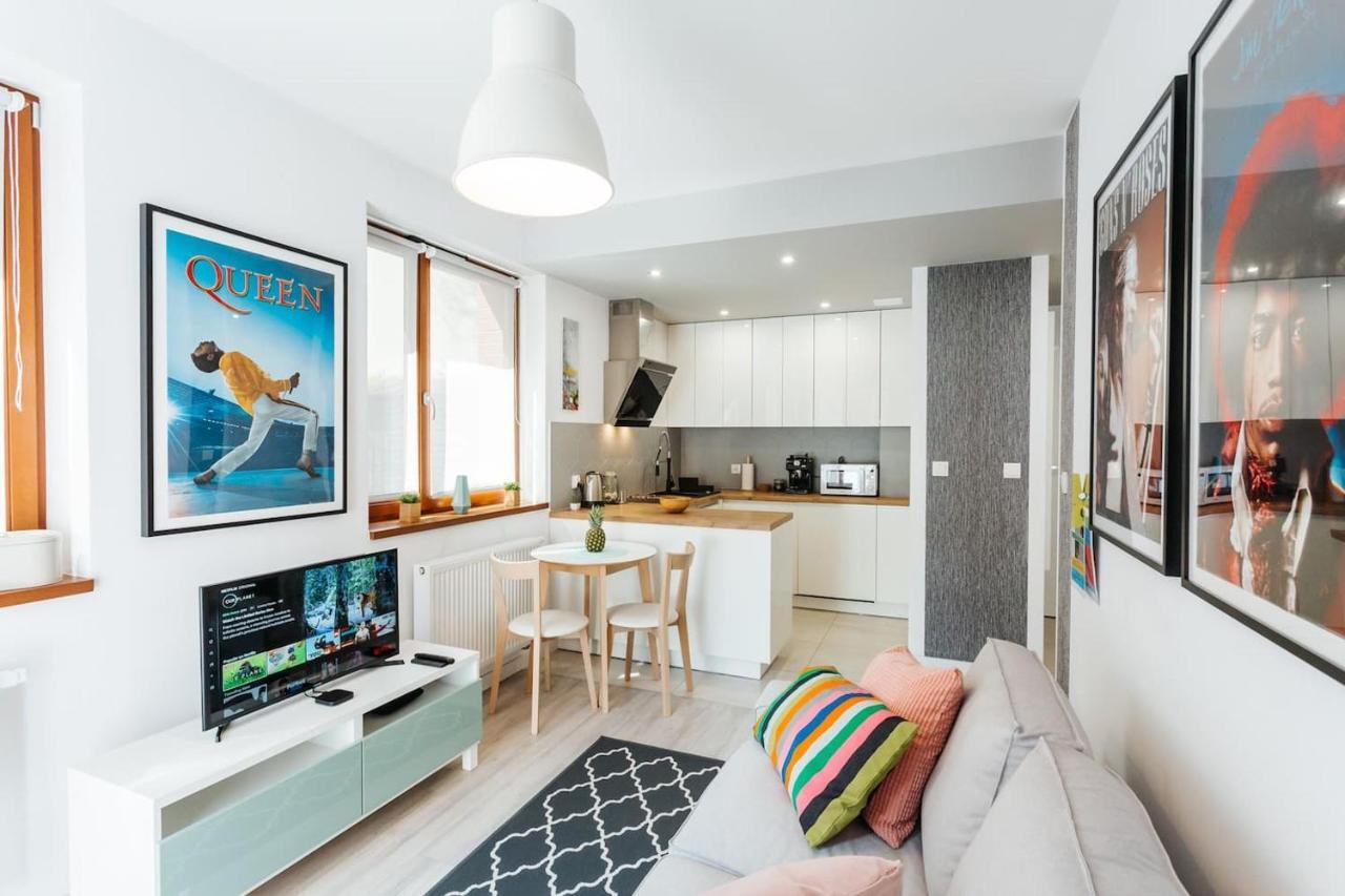 Harmo Old Town With Spacious Sunny Terrace Krakow Ngoại thất bức ảnh